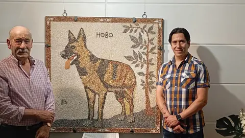 Foto Expo CUADROS EN PIEDRA