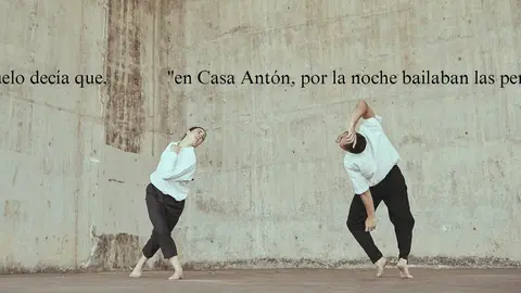 Laura L&oacute;pez Mu&ntilde;&oacute;z y Pablo P&eacute;rez Alonso. &lsquo;Bailaban las perolas&rsquo;.