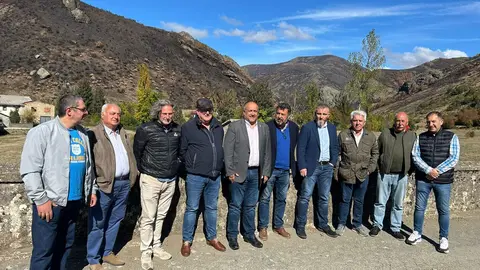 Reuni&oacute;n Mancomunidad Municipios de Ria&ntilde;o con presidente de la Diputaci&oacute;n