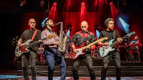 El Auditorio Ciudad de Le&oacute;n acoger&aacute; el pr&oacute;ximo 16 de enero a bROTHERS iN bAND, considerado el mayor homenaje a Dire Straits