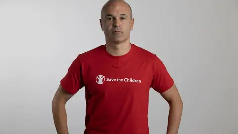 Andr&eacute;s-Iniesta-embajador-Save-the-Children_final