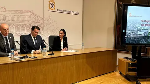 Le&oacute;n, San Andr&eacute;s del Rabanedo y la Junta de Castilla y Le&oacute;n han  firmado el protocolo de colaboraci&oacute;n que permitir&aacute;  tramitar el Plan Regional de reordenaci&oacute;n del &aacute;mbito del Camino de la Raya.