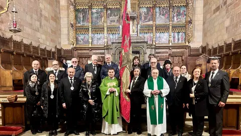 La Cofrad&iacute;a del Milagroso Pend&oacute;n de San Isidoro de Le&oacute;n celebra su 879&ordm; aniversario fundacional