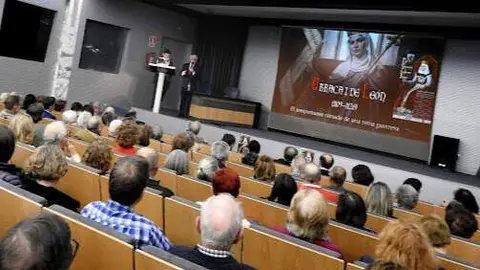 &Eacute;xito rotundo en la primera ponencia sobre la reina Urraca I organizada por la Federaci&oacute;n Rey Ordo&ntilde;o de Le&oacute;n