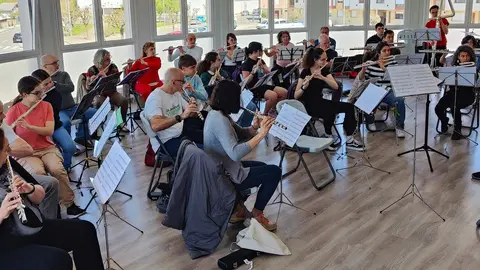 Orquesta de Flautas de Le&oacute;n ofrece un concierto gratuito en el Teatro Nuevo Recreo Industrial