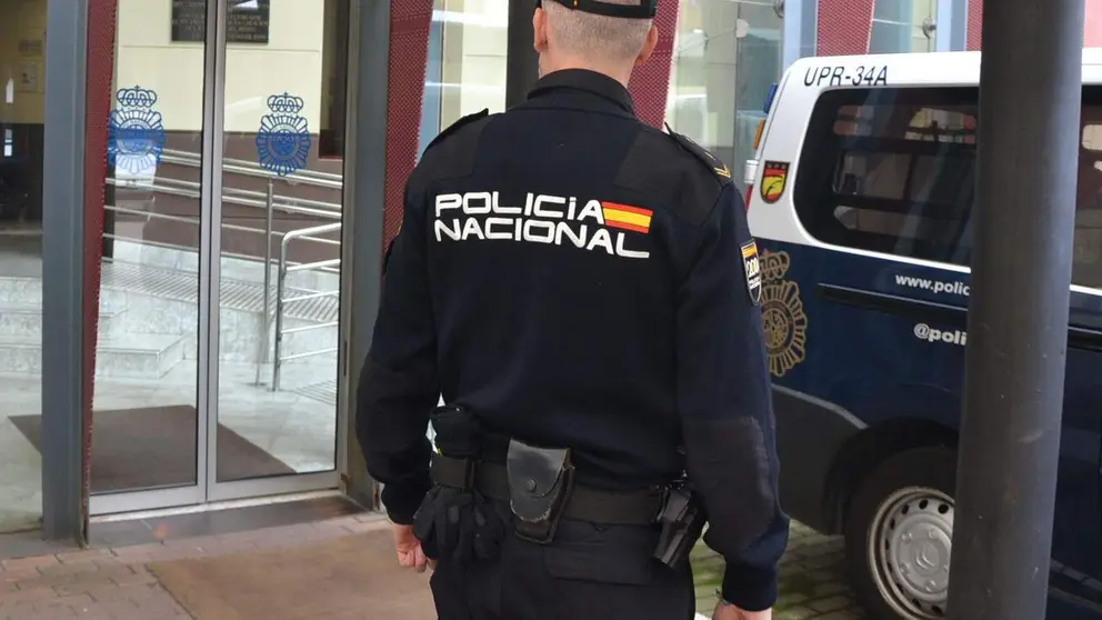 Polic&iacute;a Nacional Le&oacute;n