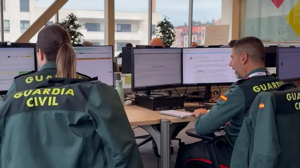 a Guardia Civil impulsa la denuncia telem&aacute;tica: ya se pueden presentar denuncias online sin acudir al cuartel
