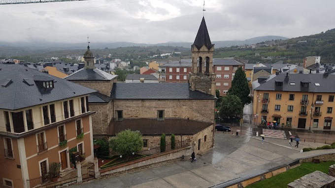 Iglesia de San Andrés. Foto de: Víctor Griso.