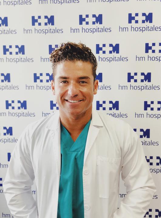 Especialista en Podología de HM San Francisco, David Muñoz